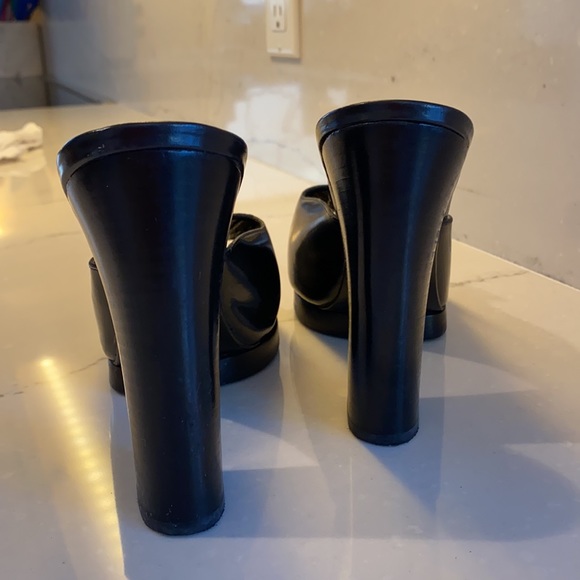 Genuine Gucci pumps…black size 38.5 - Picture 6 of 10